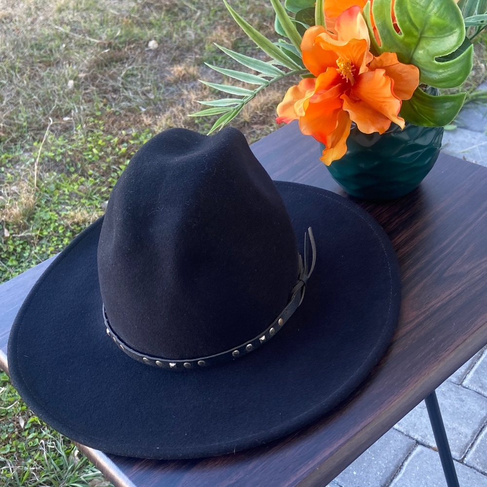 Chic Black Women's Hat with Studded Band